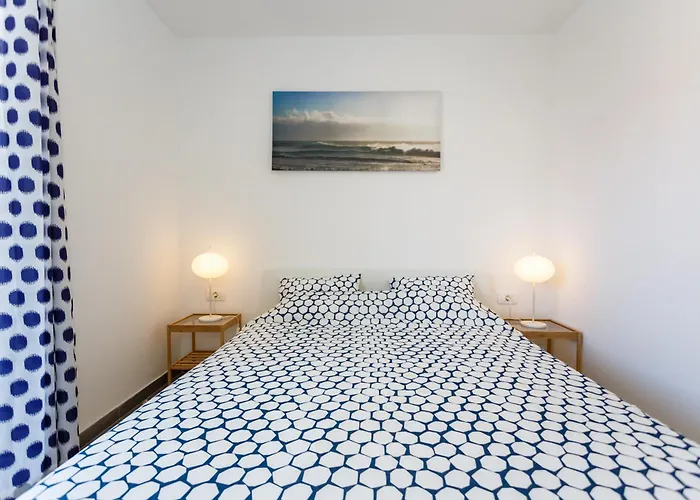 Lavender, Lighthouse, Sunrise - Kuca&more House No13 아파트